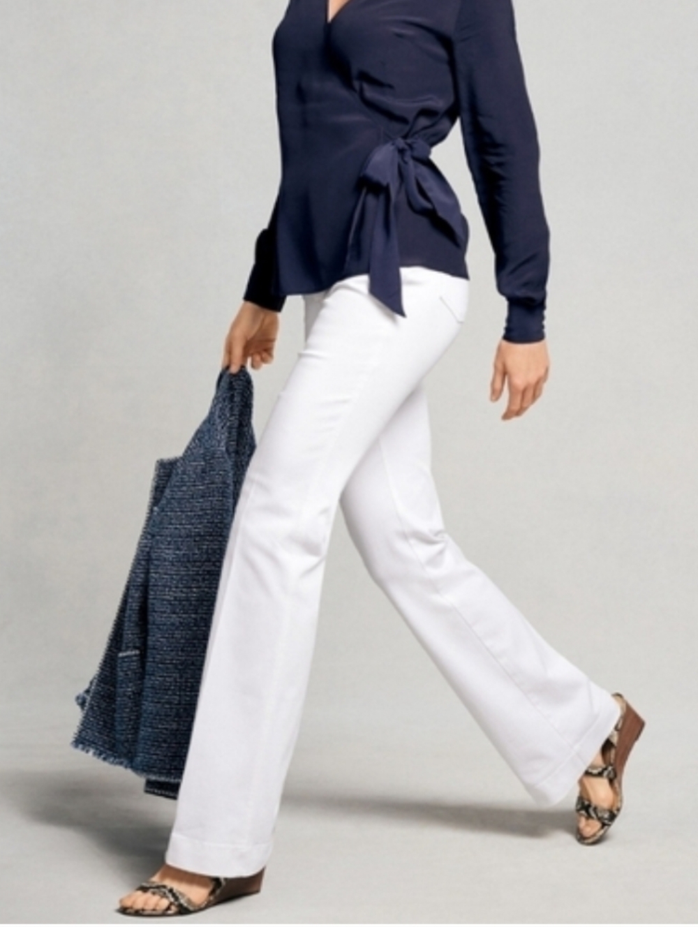 Talbot's Flawless Five Pockets Flare White Jeans, Size 4